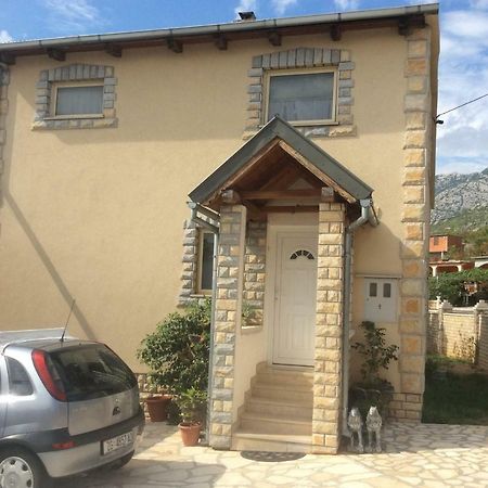 Apartman Nadia Karlobag Esterno foto